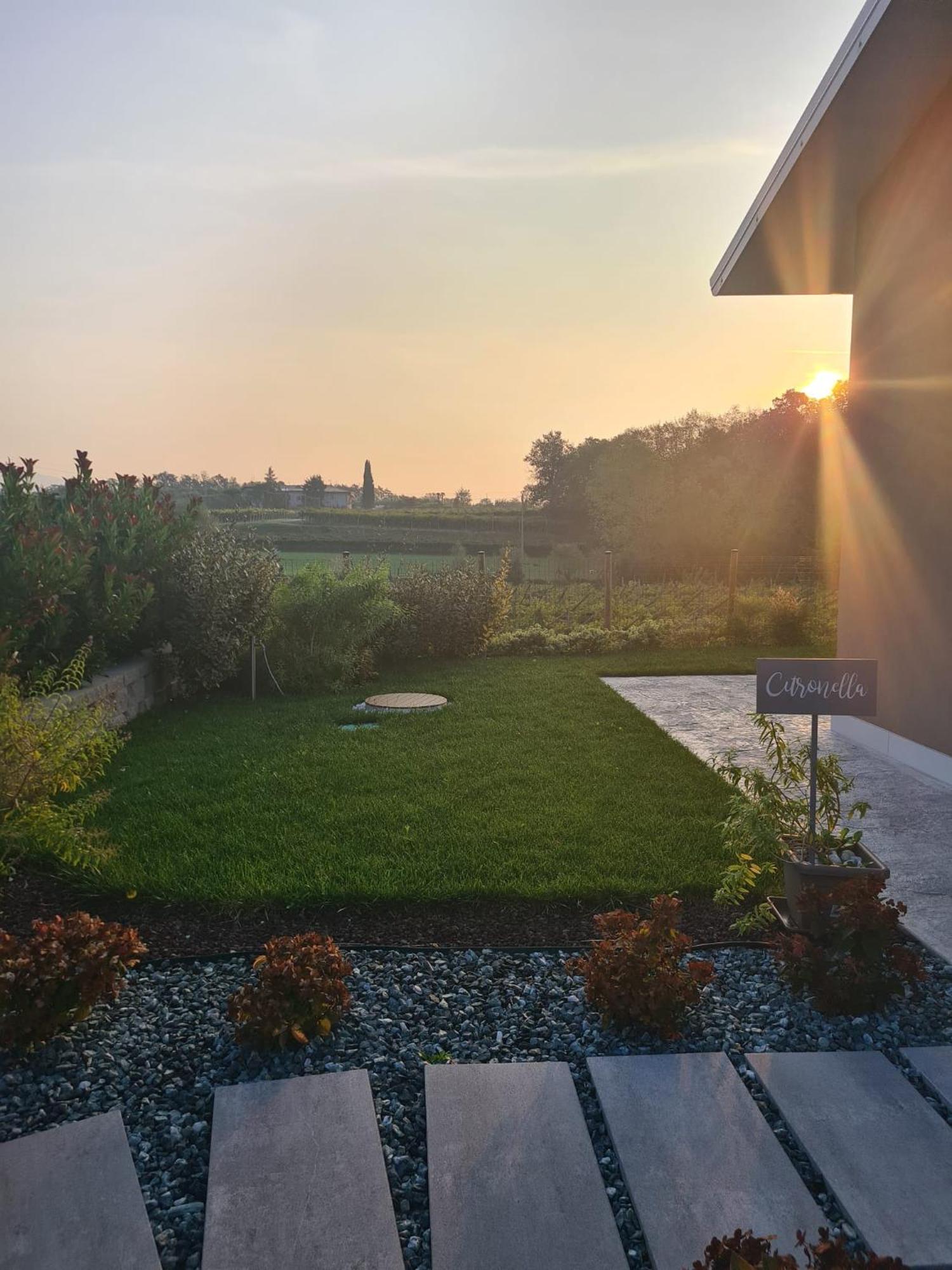 Residence Le Aromatiche Cavaion Veronese Kültér fotó